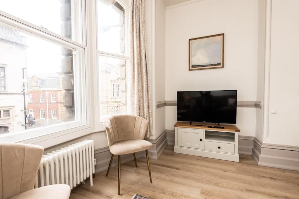 3 Castle Mews Διαμέρισμα Σαλισμπέρι Εξωτερικό φωτογραφία
