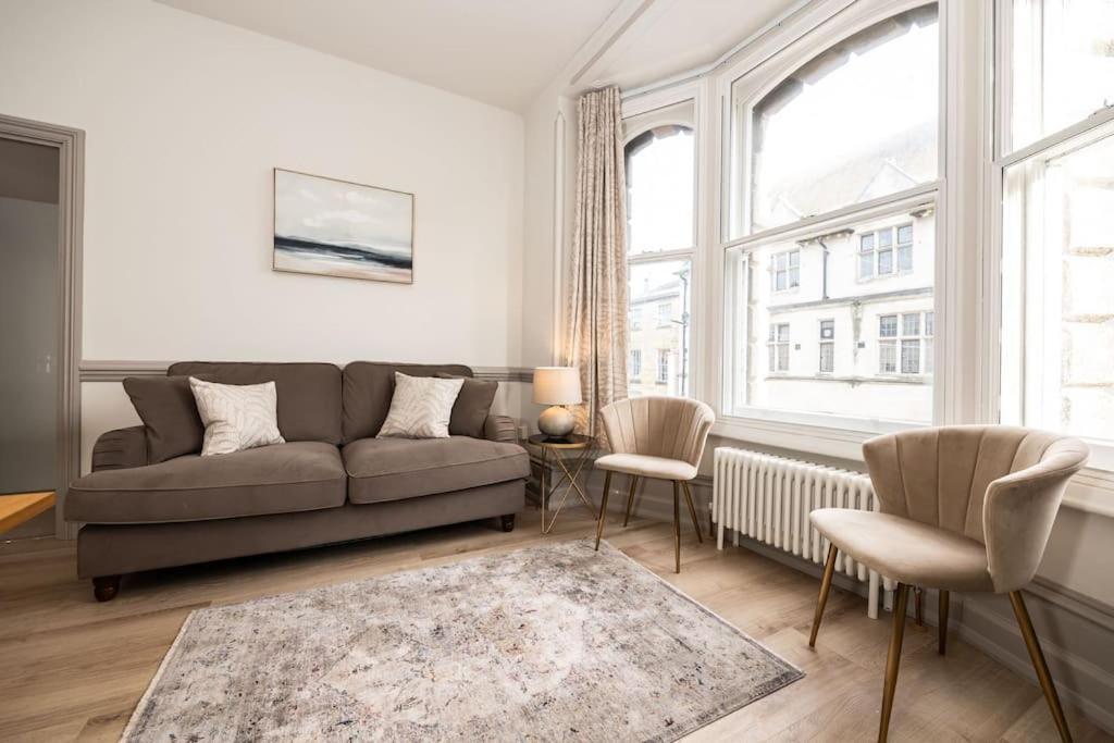 3 Castle Mews Διαμέρισμα Σαλισμπέρι Εξωτερικό φωτογραφία